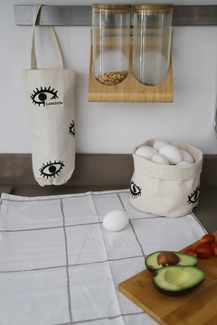 Contenedor Chico Ojos Negro - comprar online