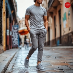 CAMISETA UNICOLOR GRIS en internet