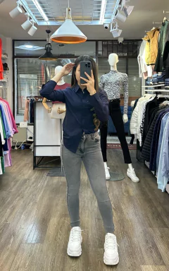 JEAN GRIS CLASICO SKINNY