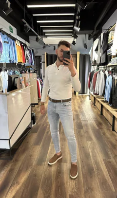 Slim fit ivory polo-style sweatshirt - CHIETY