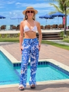 Calça de tule, fundo branco flores azuis REF 49566