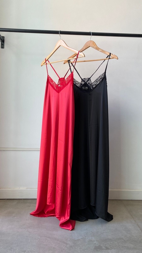 VESTIDO LENCERO