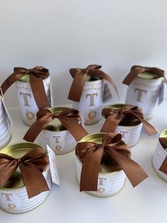 Tubolatas 6x10cm personalizada com inicial tema Safari (12 unidades) - comprar online