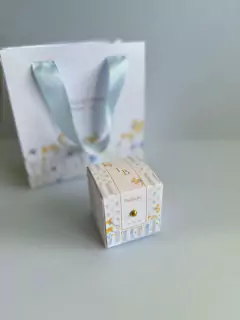 Caixa personalizada com capa para 01 bombom na internet