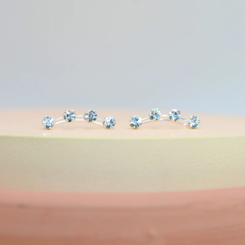 Brinco Ear Cuff 4 Ponto de Luz Gancho - Prata 925