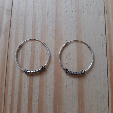 Brinco Argola Fio Torcido Base - 24 mm x 24 mm