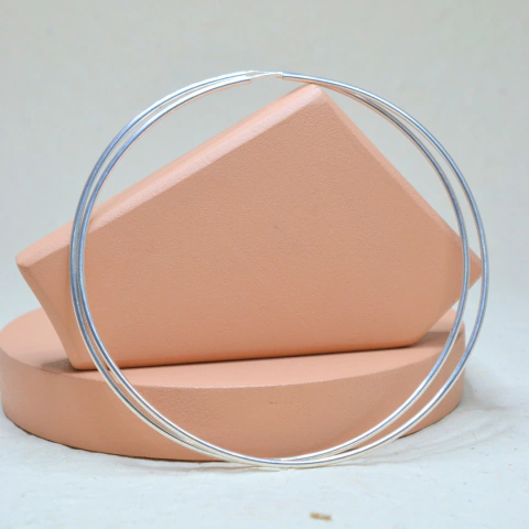 Brinco Argola Lisa Fio Arredondado - 94 mm x 1,5 mm x 94 mm