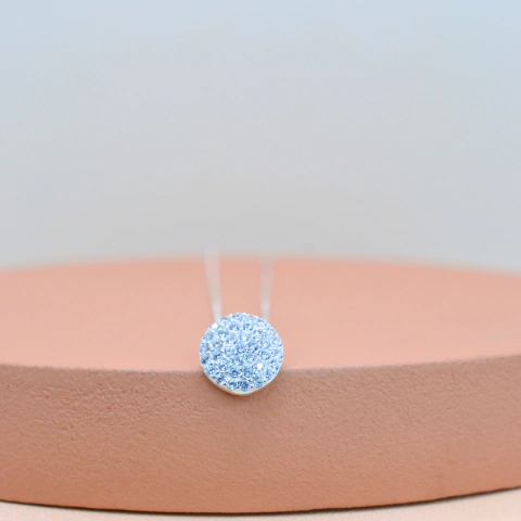 Colar Circulo Cravejado Relevo - 10 mm X 10 mm 45cm