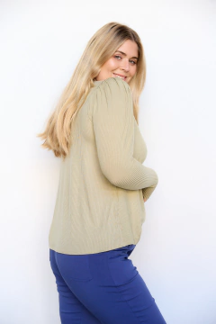 Remera BERLINA Verde - comprar online