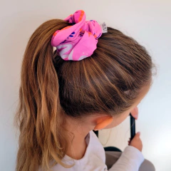 SCRUNCHIE MANO PROTECTORA en internet