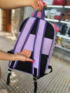 Imagen de MOCHILA GOMA LILA