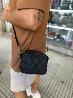 BANDOLERA ROMBO TOKIO GOMA NEGRA - tienda online