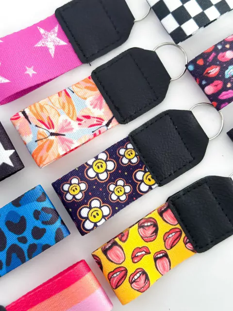 6 LLAVERO MINI PAW MIX