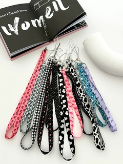 6 PHONE STRAP GIGI