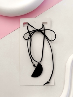 COLLAR RESINA MEDIO - comprar online