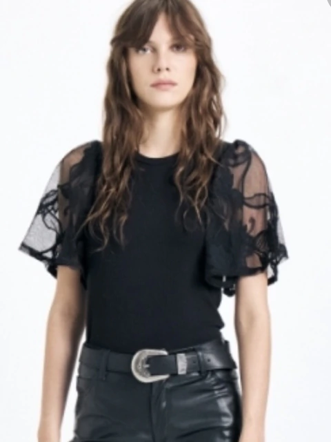 Remera Atenea St Marie