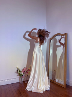 Vestido Aurora en internet