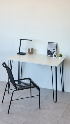 Escritorio Escandinavo Moderno (TAPA CHICA 90x45) - comprar online