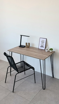 Escritorio Escandinavo Moderno (TAPA CHICA 90x45)