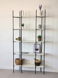 Biblioteca Estanteria INNO