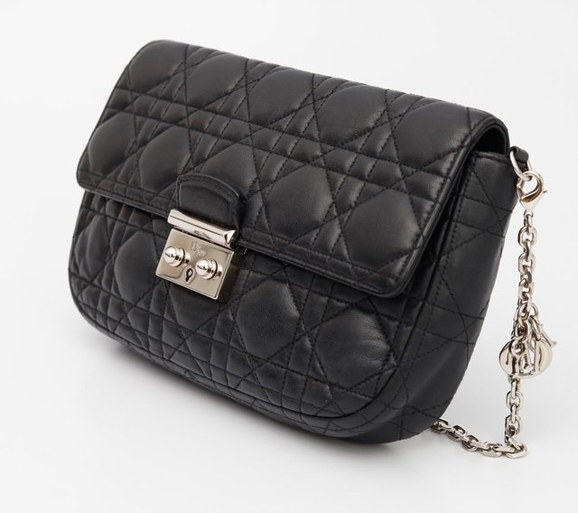 Bolsa Christian Dior Miss Dior Promenade Preta na internet