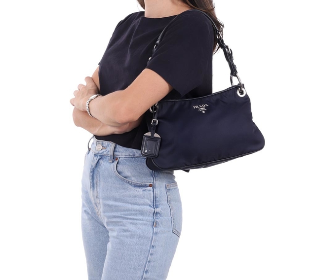Bolsa Prada Tessuto Hobo Medium - comprar online