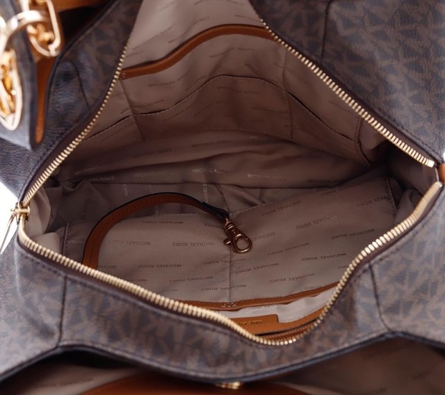 Bolsa Michael Kors Shoulder Monograma Jet Set Ébano