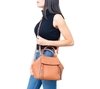 Bolsa Tory Burch Half Mood Satchel Caramelo - comprar online