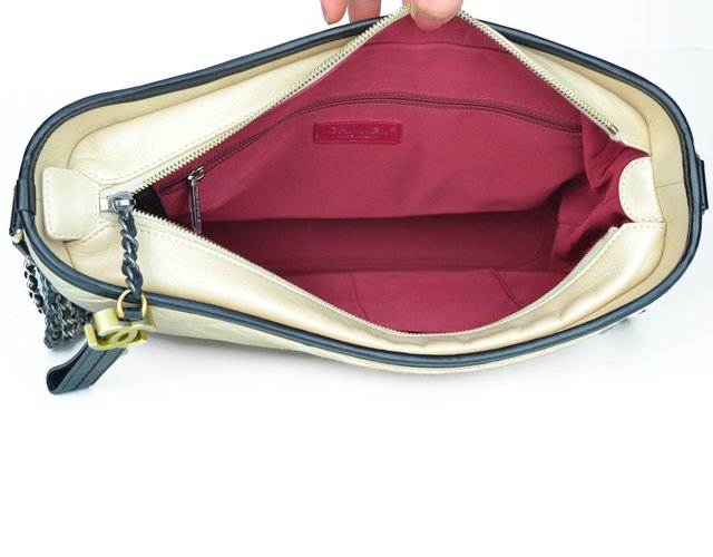 Bolsa Chanel Gabrielle Hobo Large - Paris Brechó - Artigos de Luxo Seminovos