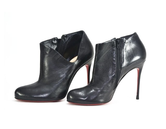 Bota Christian Louboutin - Paris Brechó - Artigos de Luxo Seminovos