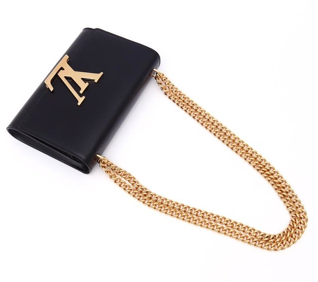 Bolsa Louis Vuitton Louise Black Calfskin Chain
