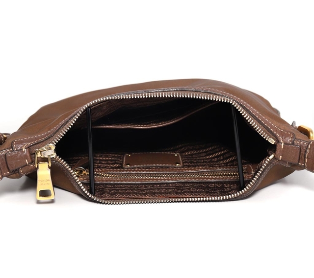 Bolsa Prada Tessuto Nylon Crossbody Corinto na internet