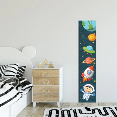Régua de Crescimento Infantil Adesivo Astronauta Foguete Espaço Menino Bebê - 046reg - Allodi