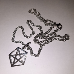 EIGHTIES PENTAGRAM NECKLACE (MISEIG001) - comprar online