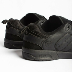 CIRCA 201R ONIX/BLACK (SHOCIR018) en internet