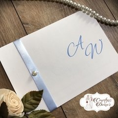 S01 - Simple - Convite com Fita de cetim e pérola para Casamento Aniversário 15 anos Bodas