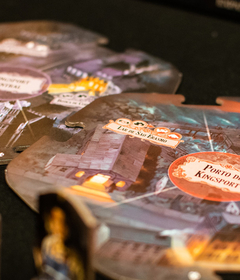 Sob Ondas Tenebrosas - Expansão Arkham Horror - comprar online