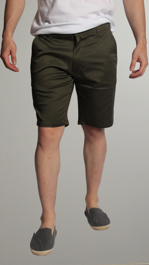 BERMUDA CORTE CHINO VERDE MILITAR