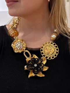Collar Rose