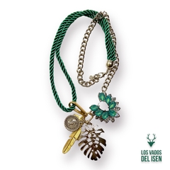 Collar Mosquetón verde