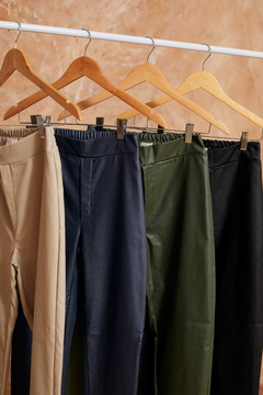 MANCHESTER PANTALÓN - AB. I OTOÑO INVIERNO 2025 I Tienda Online