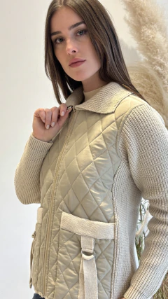 MARGOT CAMPERA
