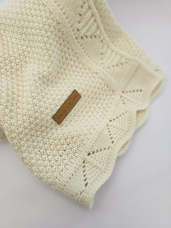 Mantita Tejida Granny cruda - comprar online