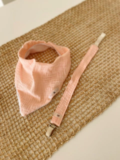 Portachupetes muselina rosa bebe - comprar online