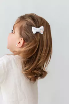 Hebilla moño blanca bordada - comprar online