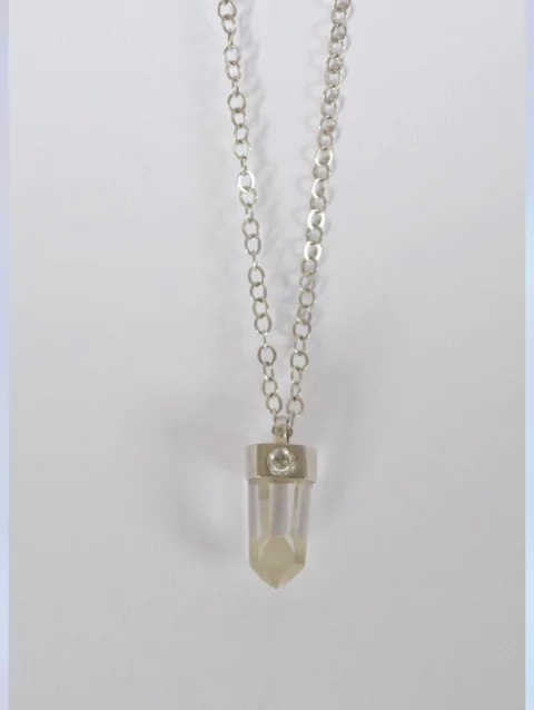 Ponta cristal e topázio na internet