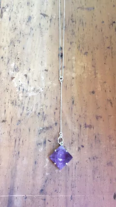 Pêndulo ametista pirâmide