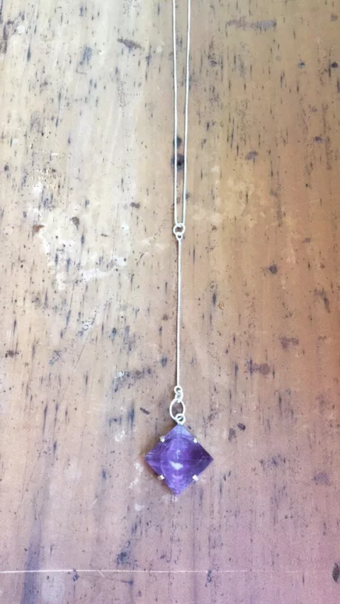 Pêndulo ametista pirâmide