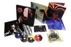 Miles Davis: Bitches Brew: 40th Annivesary Collector´s (3 CDs + 1 DVD + 2 Vinilos + 1 Book)