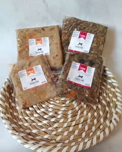 SIN CEREAL MIX-> Alimento de PERRO MIX POLLO Y CARNE VACUNA. CAJA GRANDE x 4,2 kg.